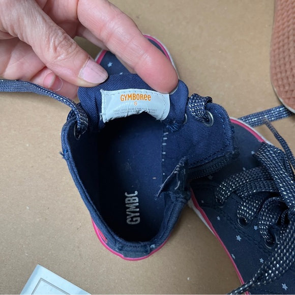 3 pairs of shoes size 5.5 & 6 (toddlers) - Vans, Gymboree - Picture 7 of 8